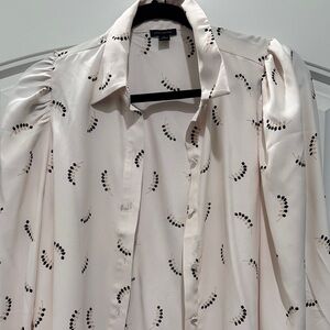 Ann Taylor Cream and Black Patterned Men's Shirt